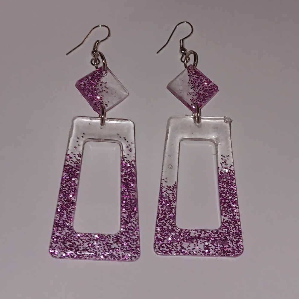 Long Earrings - Picture 4 of 4